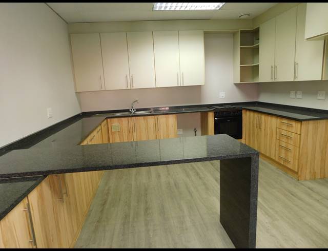 291M² OFFICE TO LET IN ILLOVO